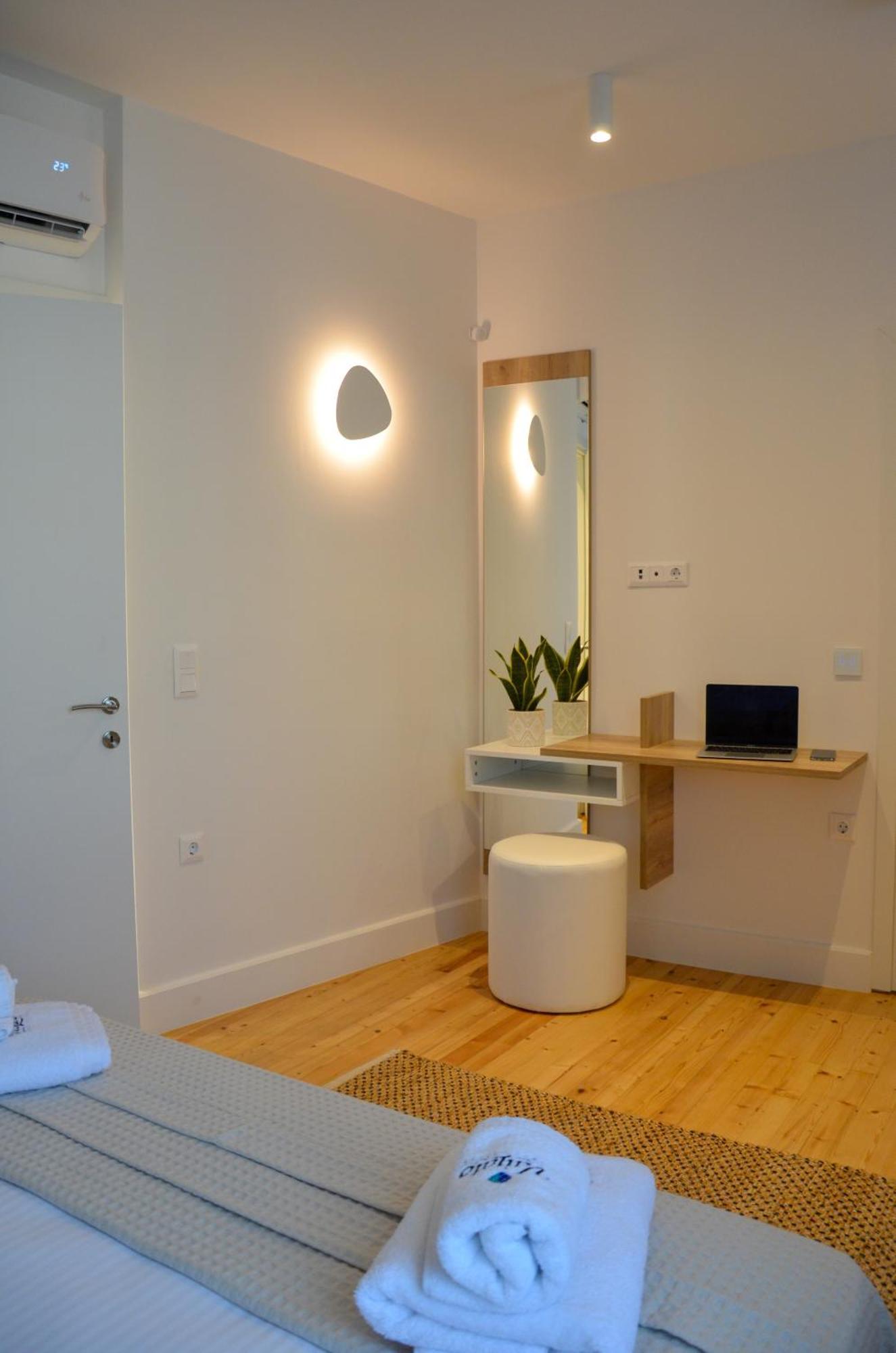 Vailato Swan White Suite Corfu  Zewnętrze zdjęcie